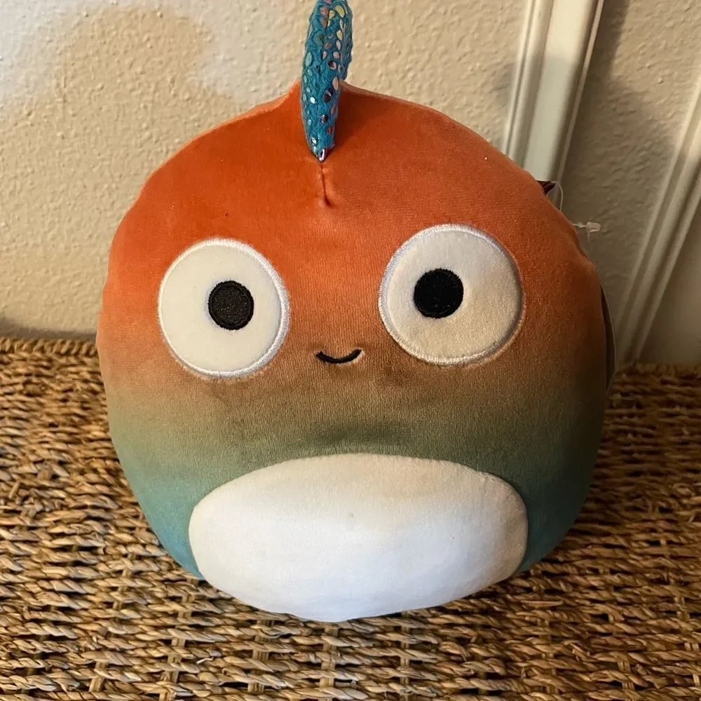 Mariano Squishmallow 7.5 inch Plush Lizard